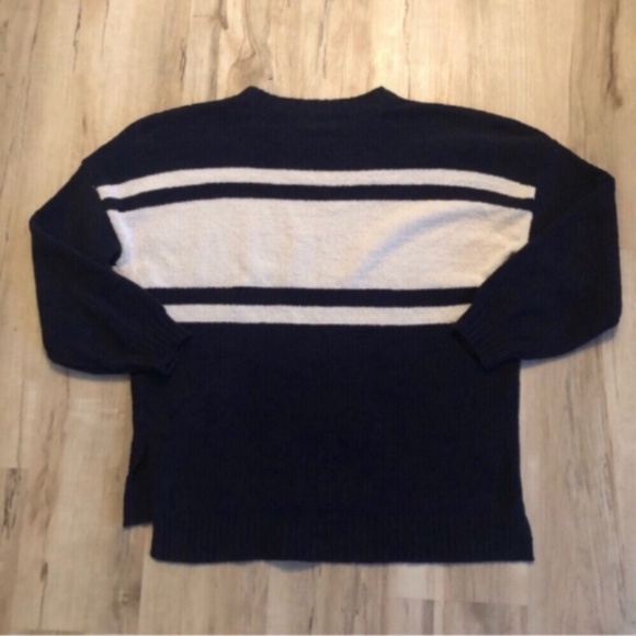 COZY American Eagle Crewneck - Picture 3 of 8